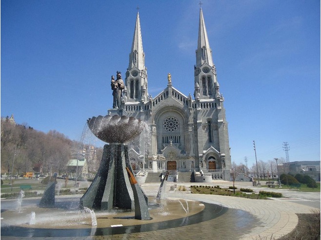 Sainte Anne de Beaupre,Quebec   圣安妮大教堂,魁北克_图1-2